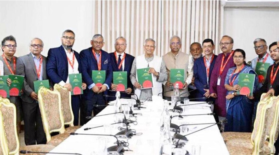 শ্রম বিষয়ক সংস্কার কমিশন তাদের খসড়া প্রতিবেদন জমা দিয়েছে
