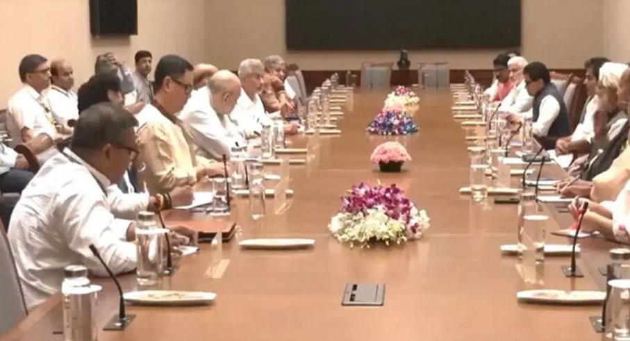 প্রধানমন্ত্রী নরেন্দ্র মোদি সর্বদলীয় বৈঠক ডেকেছেন