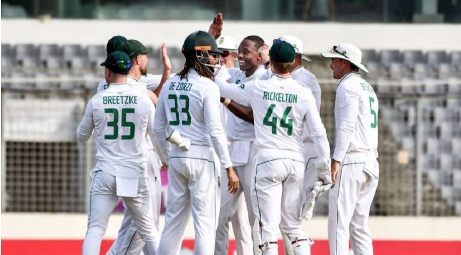 ফাইনালের দল দিল দক্ষিণ আফ্রিকা